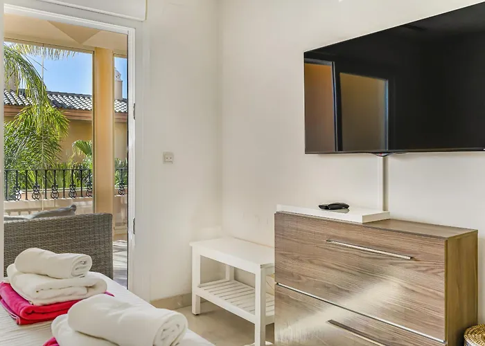 Vista Real - 1 Bedroom By Finest *