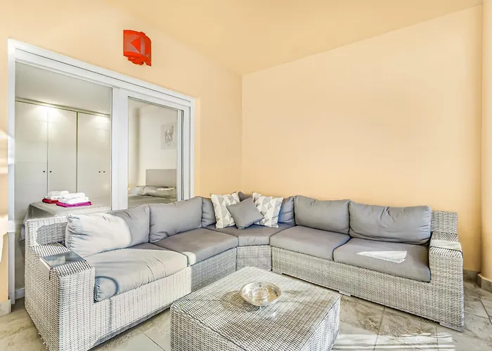 Vista Real - 1 Bedroom By Finest * Marbella